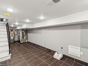 2536 N Lee Street, Philadelphia PA 19125