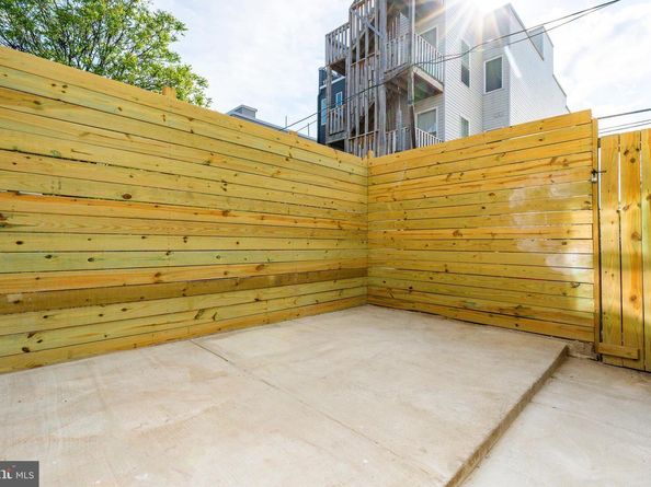 2536 N Lee Street, Philadelphia PA 19125