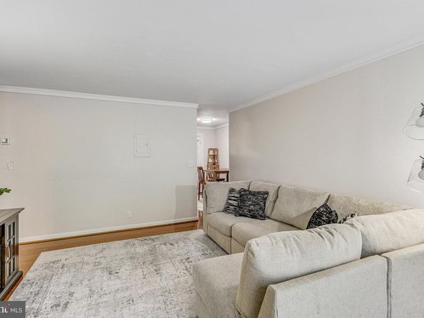 4628 28TH Road S A, Arlington VA 22206