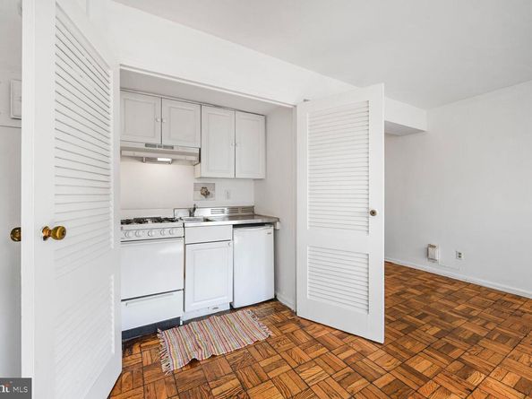 1801 Clydesdale Place NW 407, Washington DC 20009