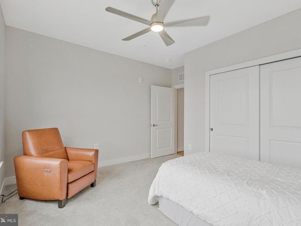 2320 Field Point Road 4408, Herndon VA 20171