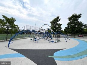 2320 Field Point Road 4408, Herndon VA 20171