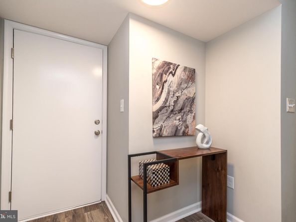 427 Shawmont Avenue D, Philadelphia PA 19128