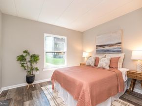 427 Shawmont Avenue D, Philadelphia PA 19128