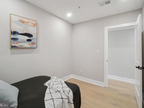 1013 17TH Place NE 8, Washington DC 20002