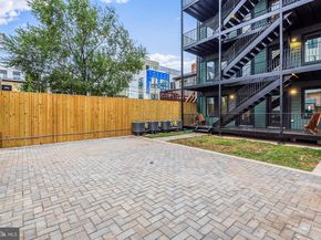 1013 17TH Place NE 5, Washington DC 20002