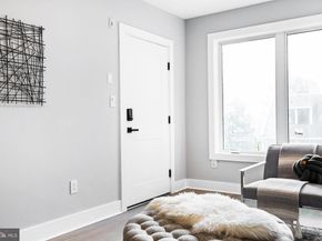 1013 17TH Place NE 5, Washington DC 20002