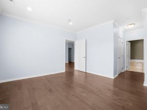 401 Carson Terrace 401, Huntingdon Valley PA 19006