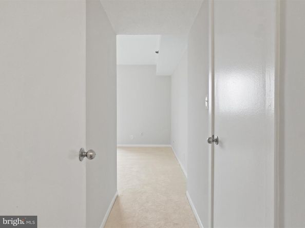 5505 Seminary Road 709N, Falls Church VA 22041