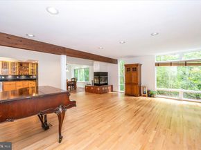 9441 Holbrook, Potomac MD 20854