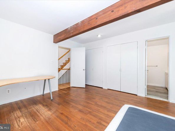 9441 Holbrook, Potomac MD 20854