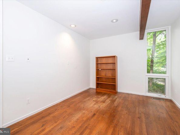 9441 Holbrook, Potomac MD 20854