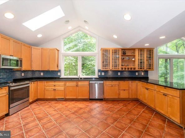 9441 Holbrook, Potomac MD 20854