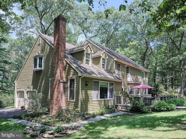 6950 Upper York Road, New Hope PA 18938