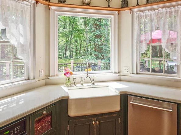 6950 Upper York Road, New Hope PA 18938