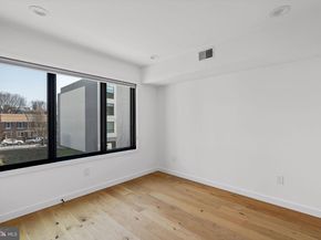 848 N Leithgow Street, Philadelphia PA 19123