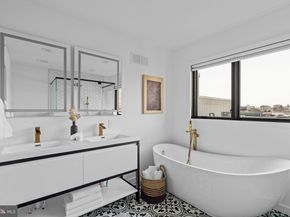 848 N Leithgow Street, Philadelphia PA 19123