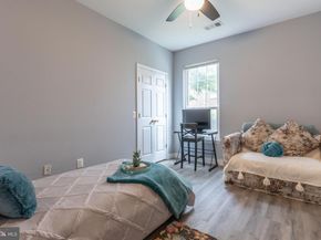 1530 Spring Gate Drive 9121, Mclean VA 22102