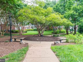 1530 Spring Gate Drive 9121, Mclean VA 22102