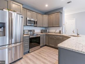 1530 Spring Gate Drive 9121, Mclean VA 22102