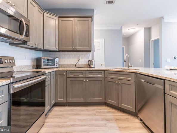 1530 Spring Gate Drive 9121, Mclean VA 22102