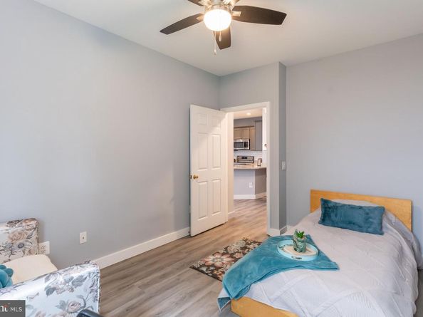 1530 Spring Gate Drive 9121, Mclean VA 22102