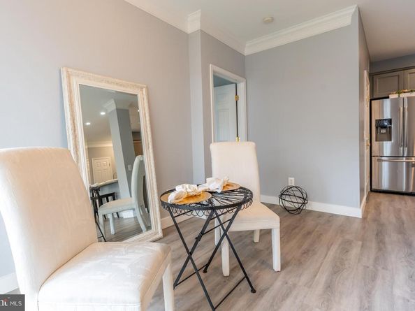 1530 Spring Gate Drive 9121, Mclean VA 22102