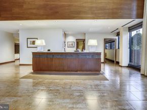 2555 Pennsylvania Avenue NW 816, Washington DC 20037