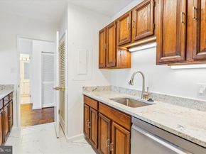 2555 Pennsylvania Avenue NW 816, Washington DC 20037