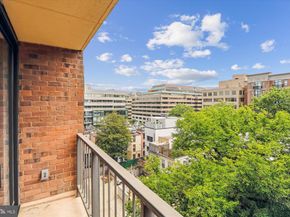 2555 Pennsylvania Avenue NW 816, Washington DC 20037