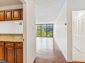 2555 Pennsylvania Avenue NW 816, Washington DC 20037