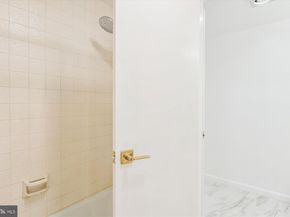 2555 Pennsylvania Avenue NW 816, Washington DC 20037