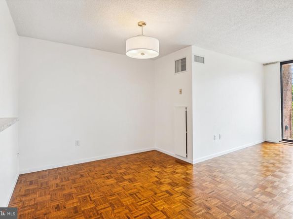 2555 Pennsylvania Avenue NW 816, Washington DC 20037