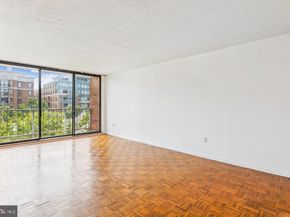 2555 Pennsylvania Avenue NW 816, Washington DC 20037