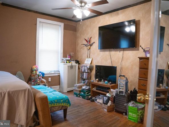 5857 Hazel Avenue, Philadelphia PA 19143