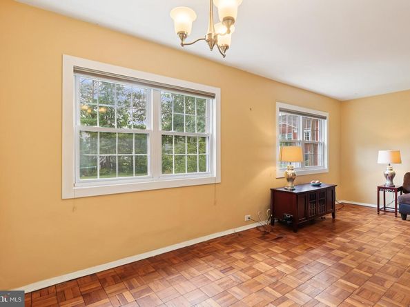 1615 Mount Eagle Place, Alexandria VA 22302