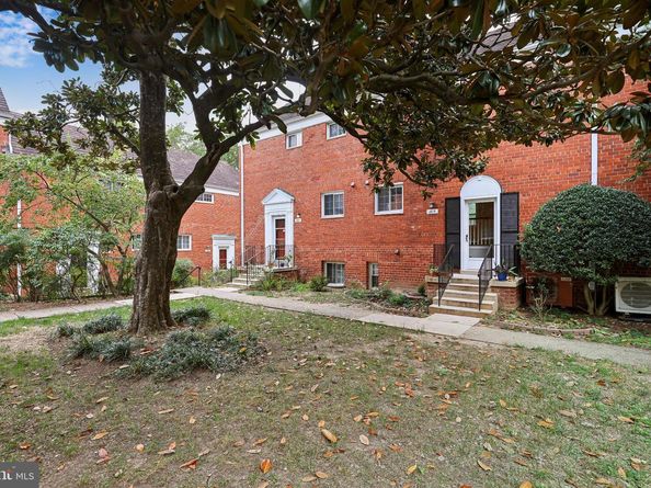 1615 Mount Eagle Place, Alexandria VA 22302