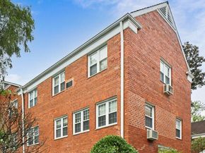 1615 Mount Eagle Place, Alexandria VA 22302