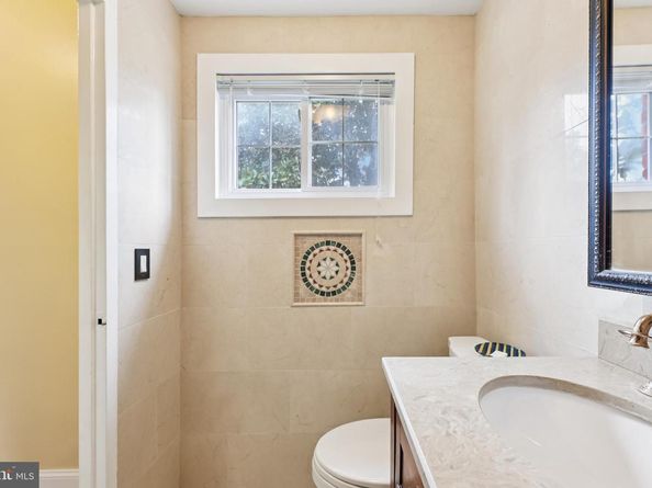 1615 Mount Eagle Place, Alexandria VA 22302