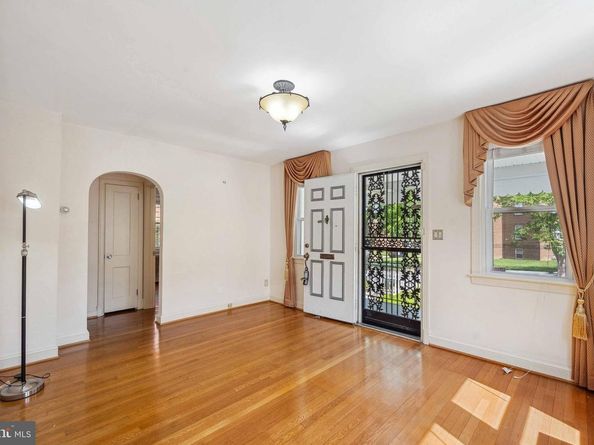 3023 K Street SE, Washington DC 20019