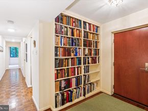 4956 Sentinel Drive 9106, Bethesda MD 20816