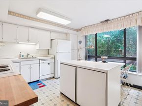 4956 Sentinel Drive 9106, Bethesda MD 20816
