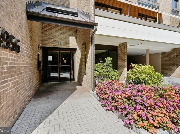 4956 Sentinel Drive 9106, Bethesda MD 20816