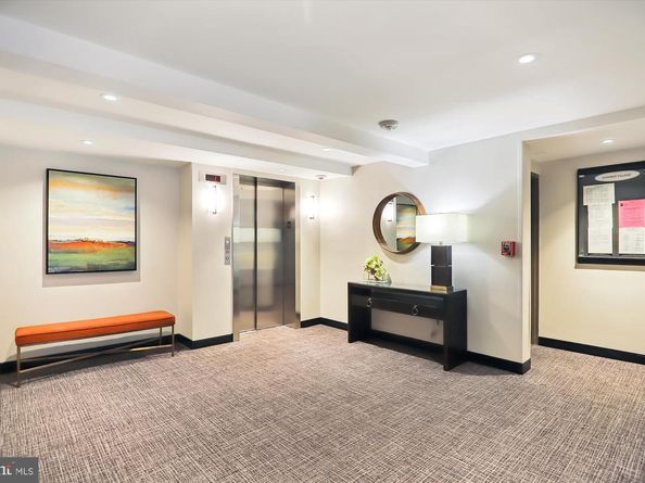 4956 Sentinel Drive 9106, Bethesda MD 20816