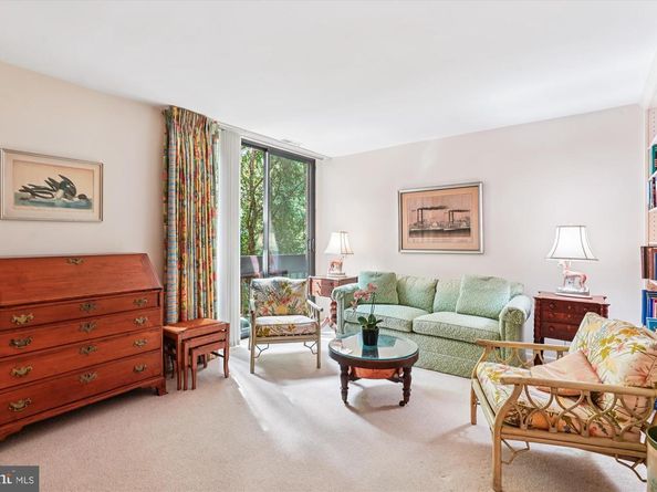 4956 Sentinel Drive 9106, Bethesda MD 20816
