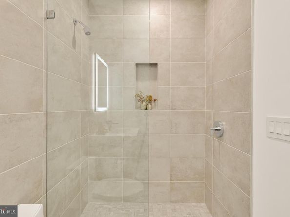 1128 10TH Street NW 201, Washington DC 20001