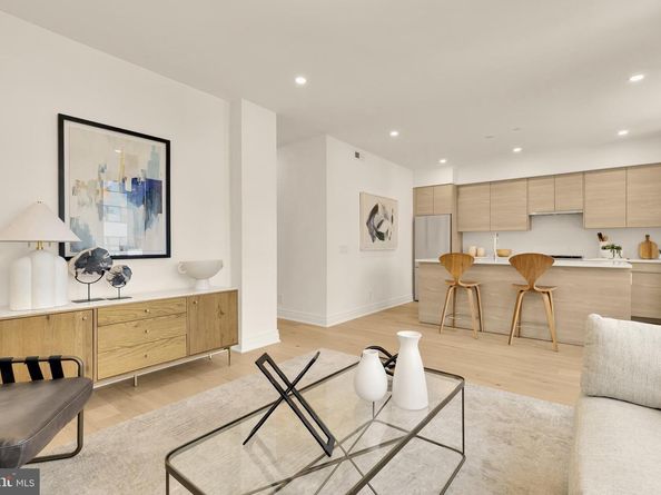 1128 10TH Street NW 201, Washington DC 20001
