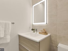 1128 10TH Street NW 201, Washington DC 20001