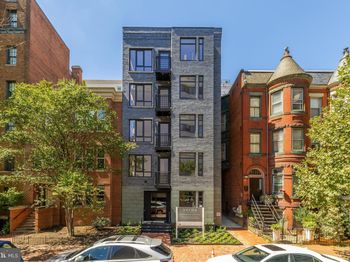 1128 10TH Street NW