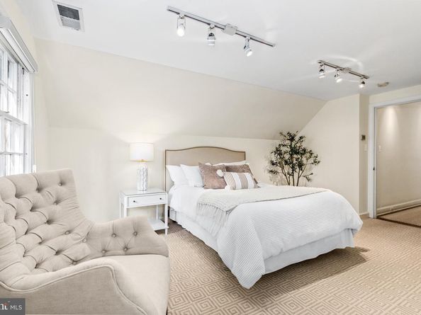 5058 Sedgwick Street NW, Washington DC 20016